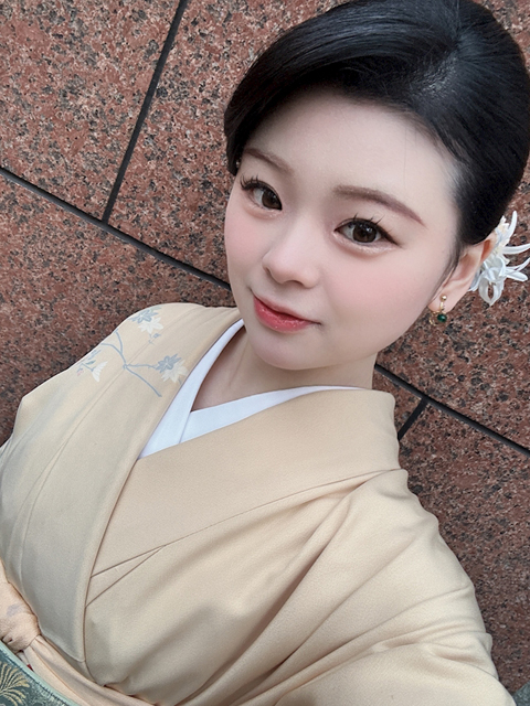 麻丘ひまり